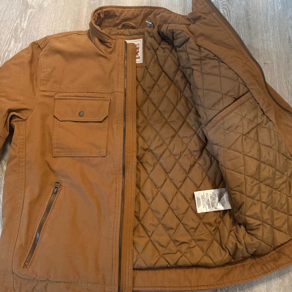 Levi's Mens Brown Canvas Field Jacket NWOT Medium Quilted Lined Workwear Coat